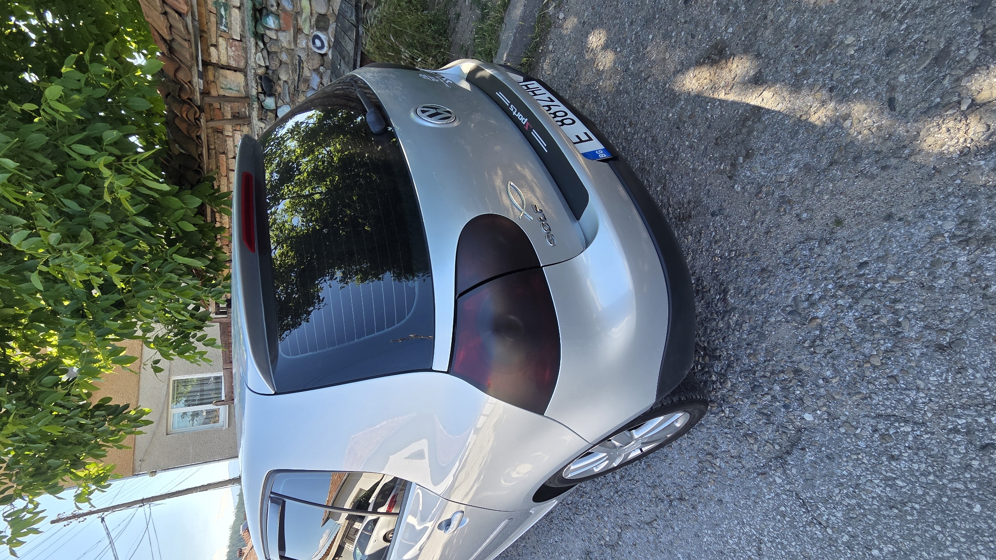 Silver VW Golf 2.0 TDI, multiple angles, Bulgarian plates