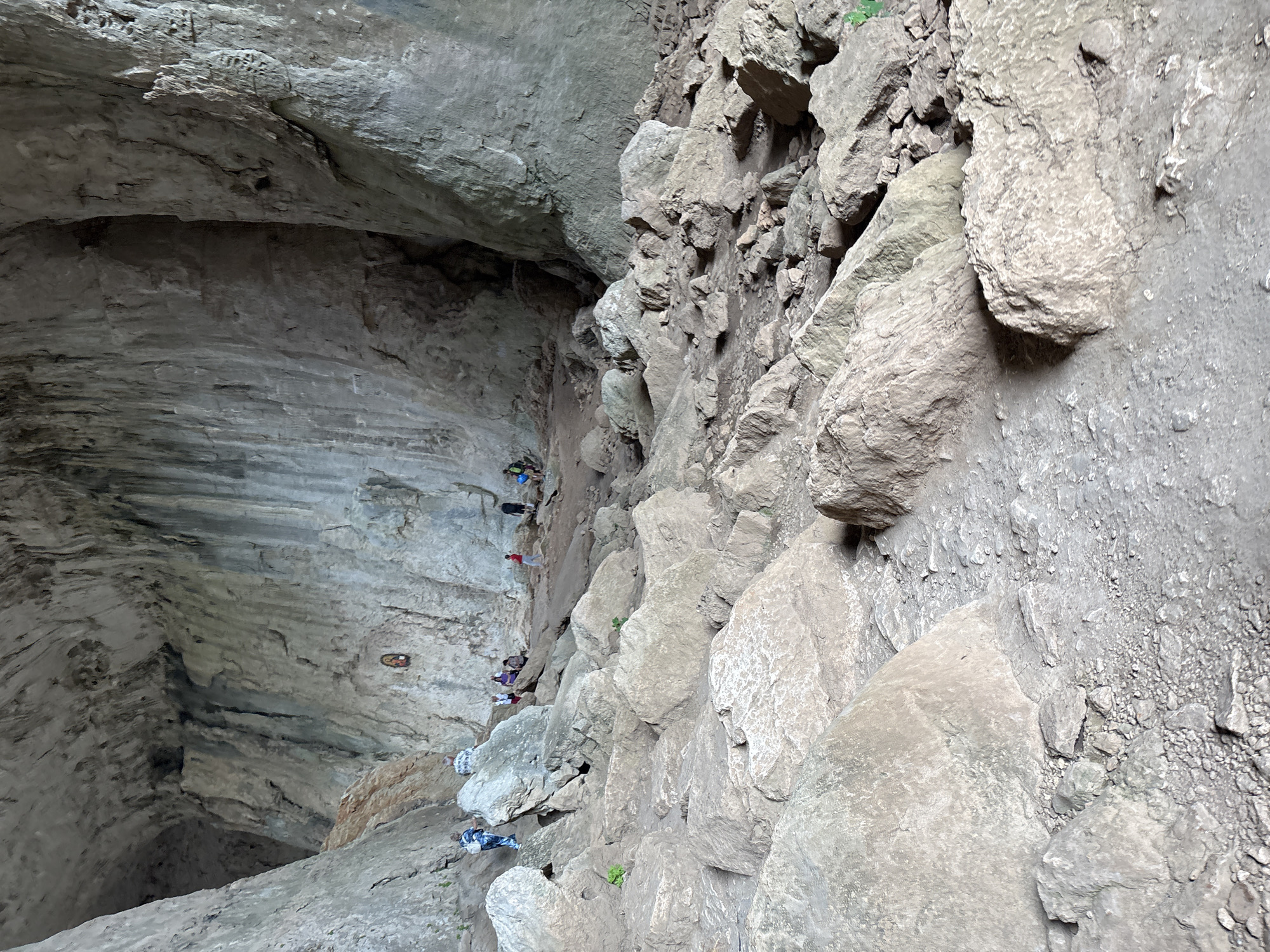 Adventure sports activity documented at Bulgarian caves near Karlukovo