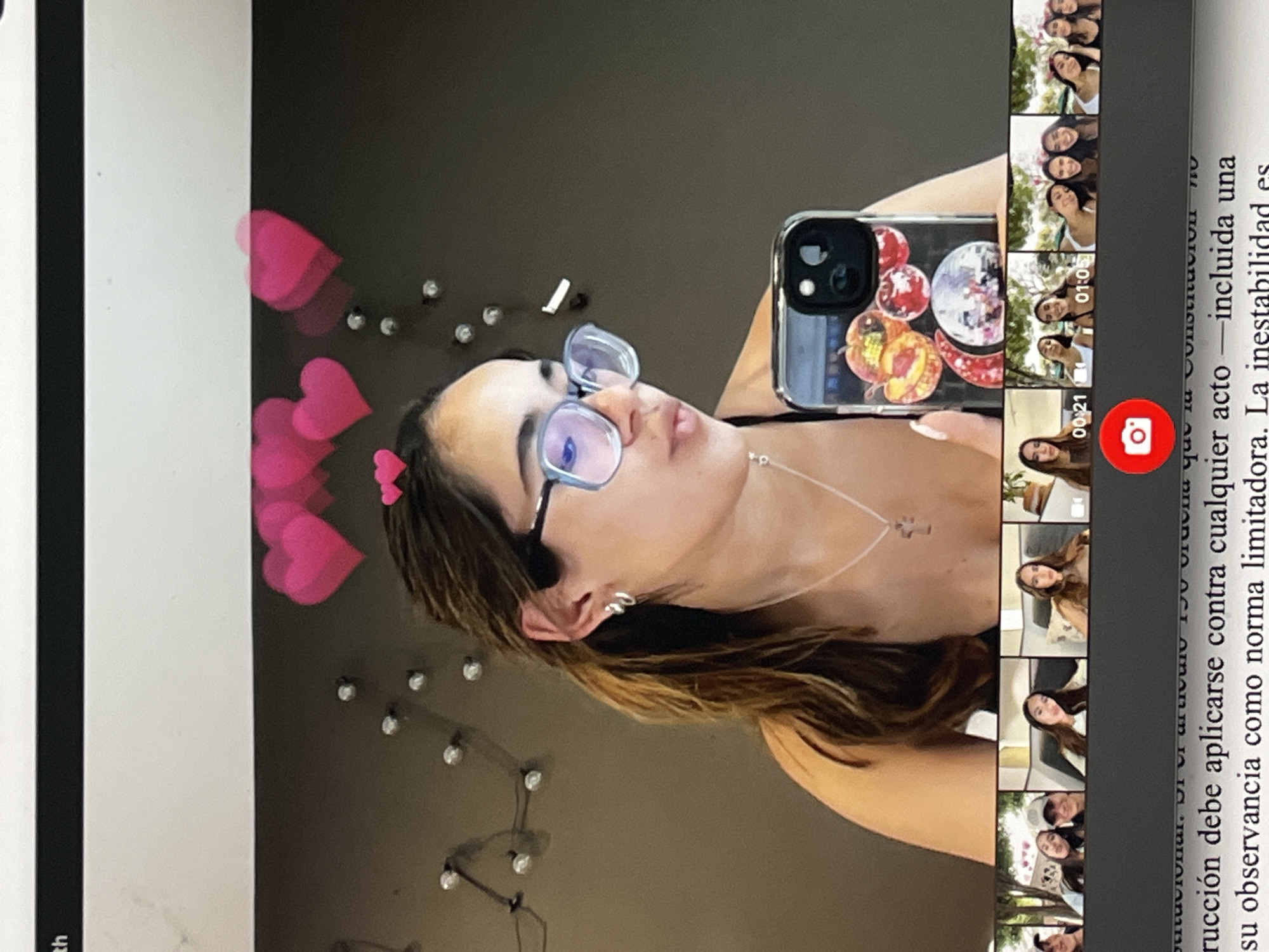 Woman takes selfies while studying constitutional work in Mexico