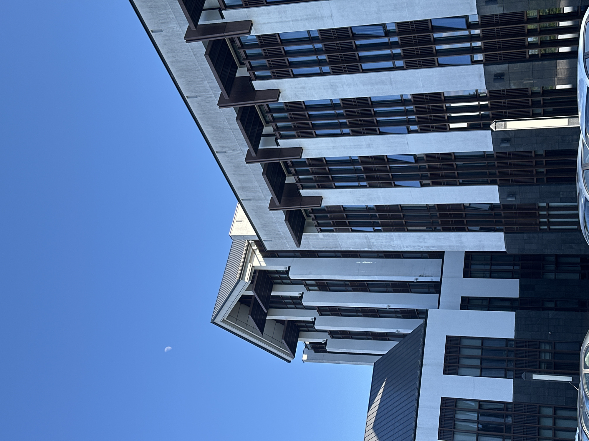 Beijing Hotel Minsk exterior on a clear summer afternoon