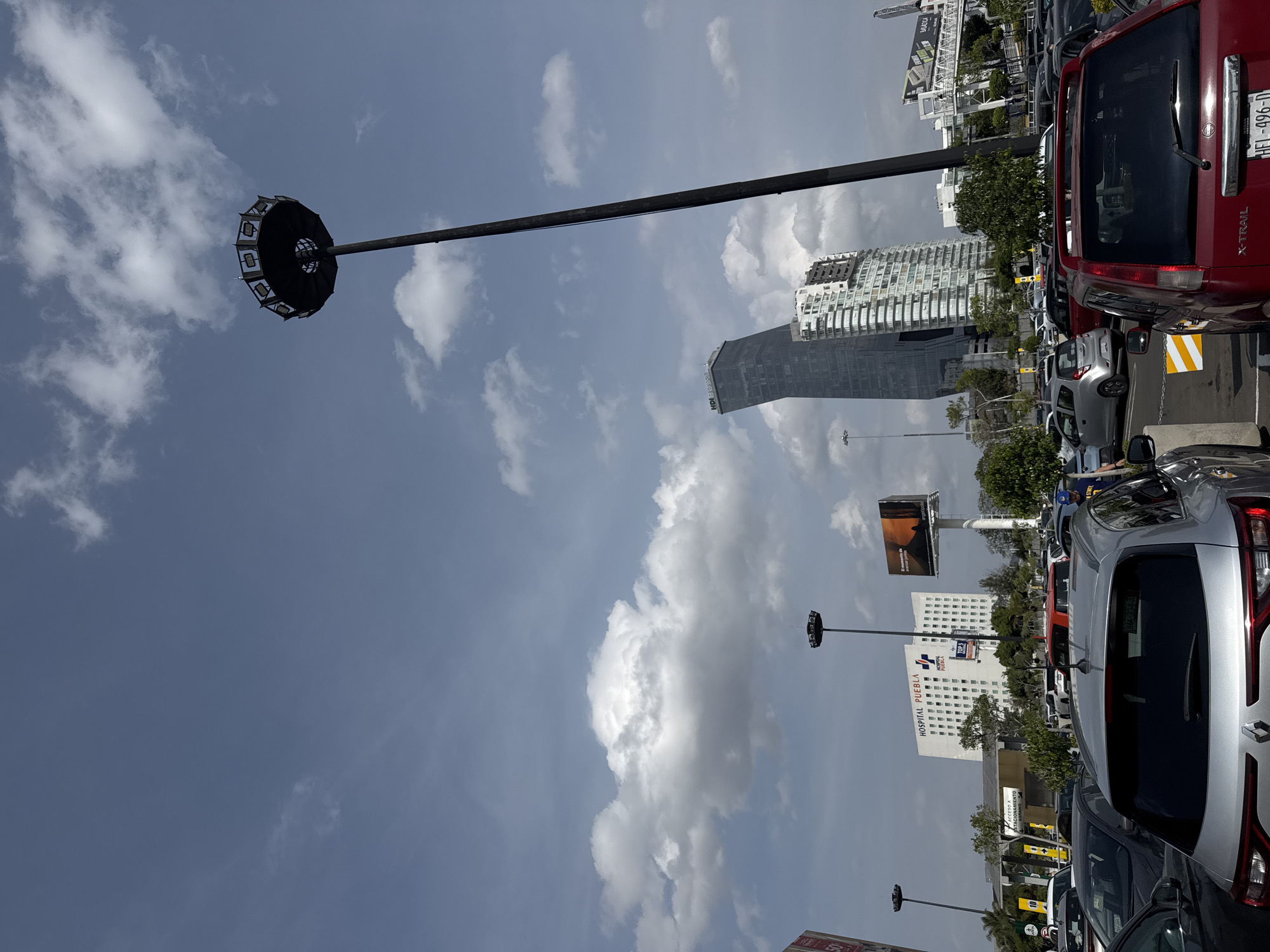 Evening shopping district activity documented in Puebla, Mexico