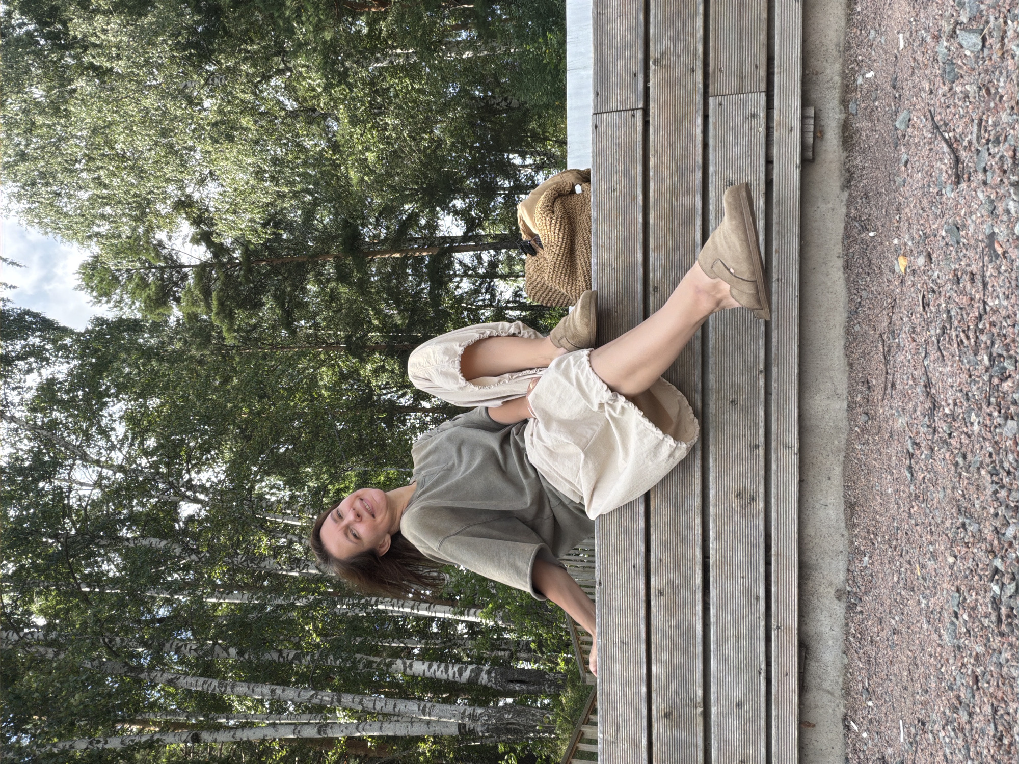 A relaxed morning on the Kama River promenade in Chaikovsky