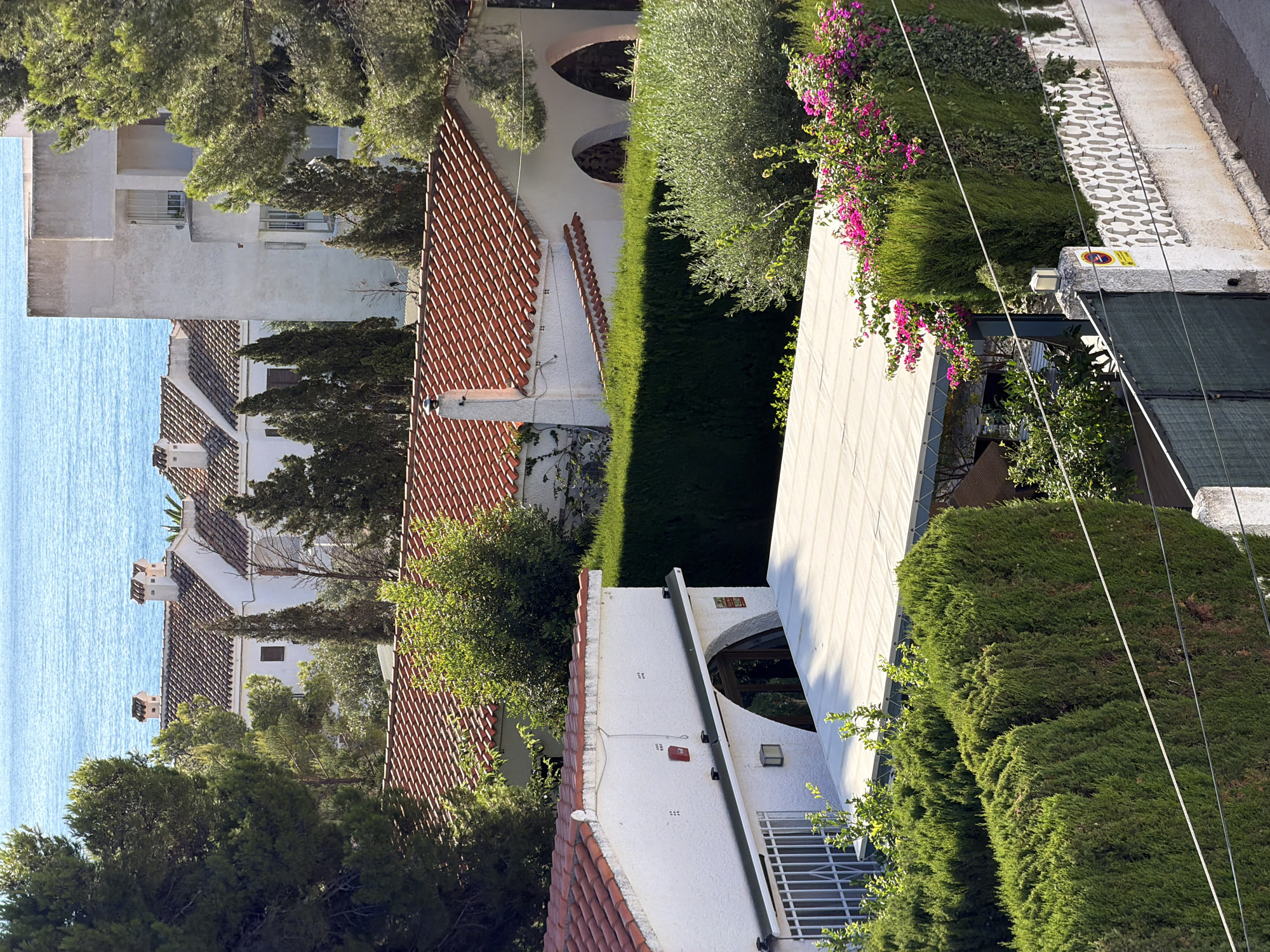 Mediterranean rooftop views over Alcalà de Xivert's coastal neighborhood