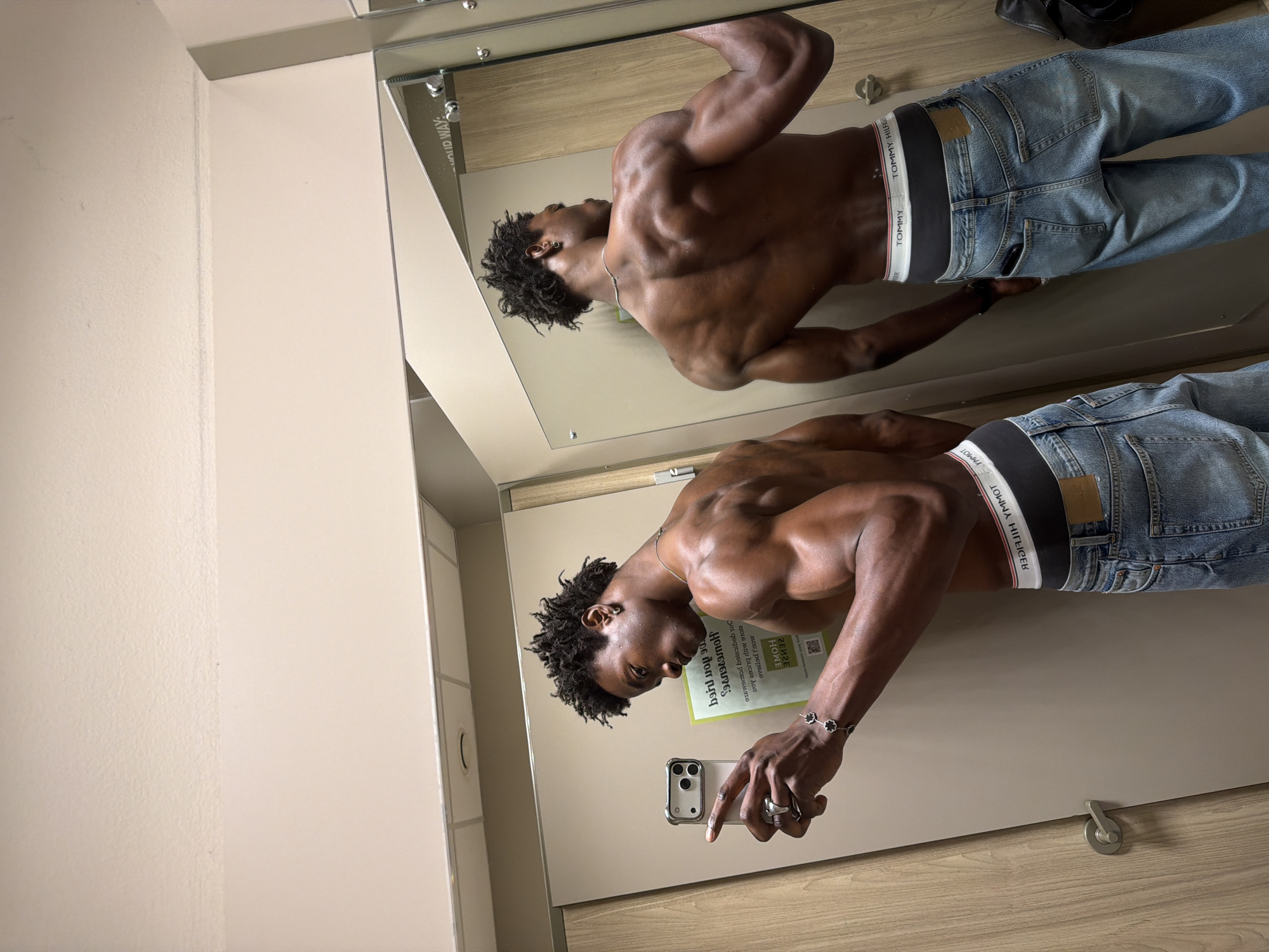 Man takes fitting room selfies while shopping in London