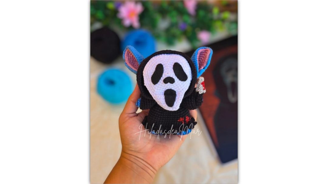 Stitch / Ghostface 