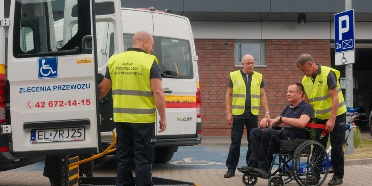 Nowe samochody dla osób z niepełnosprawnościami w Łodzi. MPK wymienia wysłużone auta