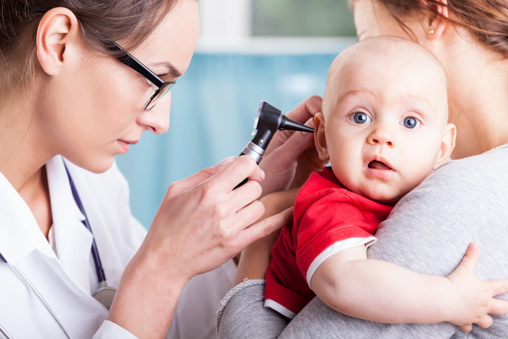 Znajdź dobrego laryngologa w Łodzi i zarezerwuj wizytę w poradni laryngologicznej.