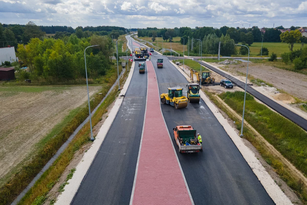 To największa inwestycja drogowa w woj. łódzkim. Ogromna skala i przełom po latach