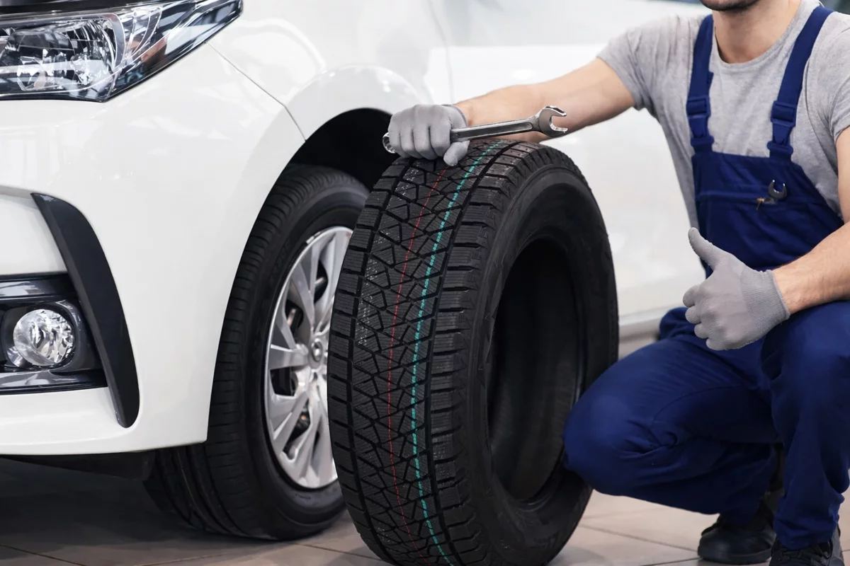 Czas na wymianę opon – Oto polecane serwisy w Bełchatowie i regionie w 2026 roku!