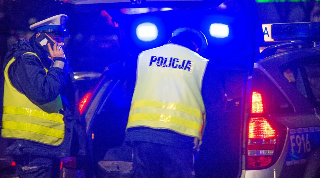 Nożownik napadł na punkt Lotto w Bełchatowie. Zabrał ogromną kwotę z sejfu i uciekł