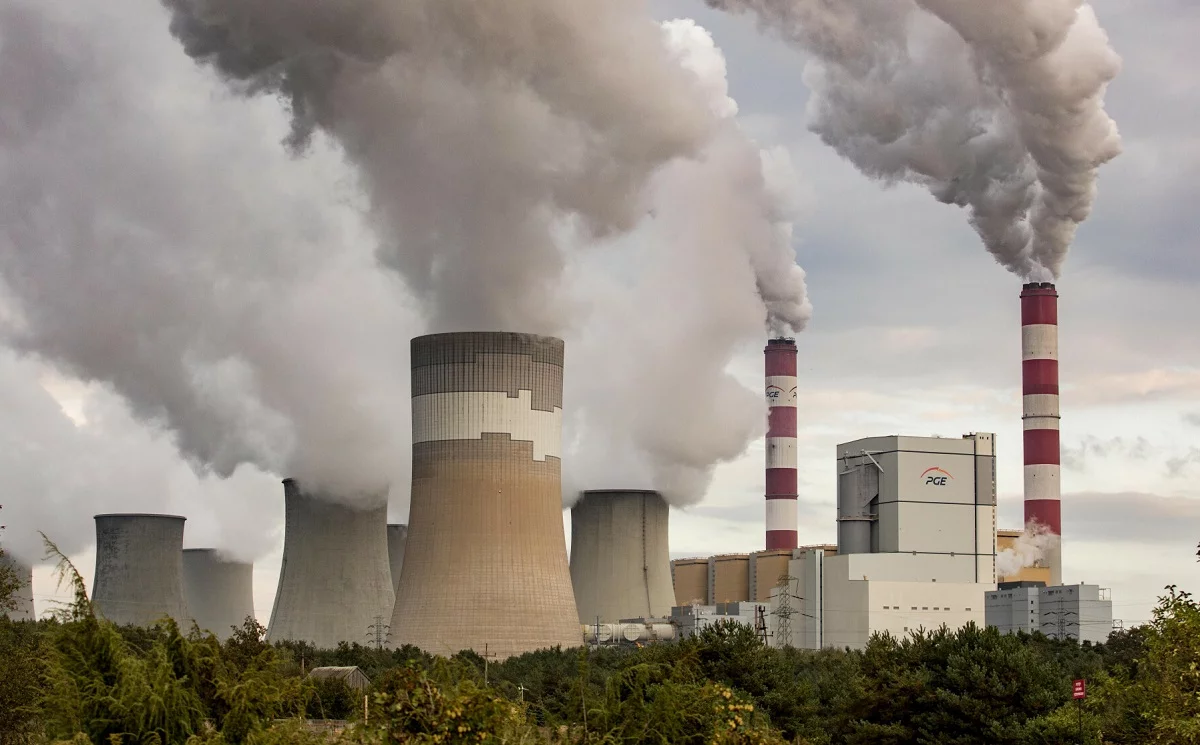 Czy elektrownie PGE są przez cały czas potrzebne? Prezes koncernu wskazał na jedną rzecz...