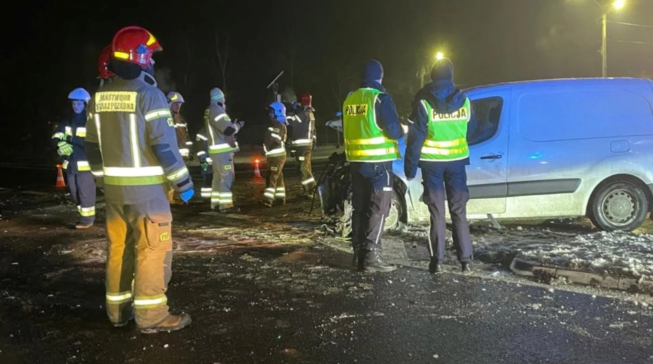 Groźny wypadek na drodze krajowej. Ranna 4-letnia dziewczynka [FOTO]