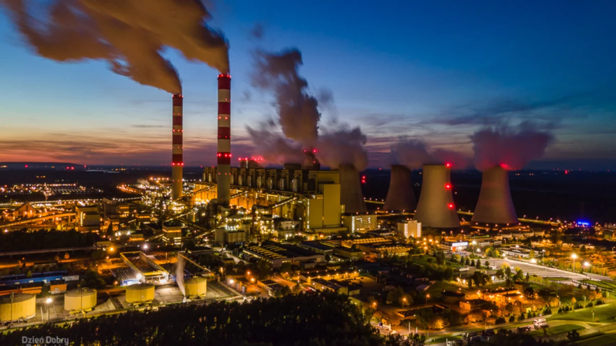 Największa elektrownia w Polsce prawie cała stanęła. „Zgasły światła, urządzenia przestały działać”