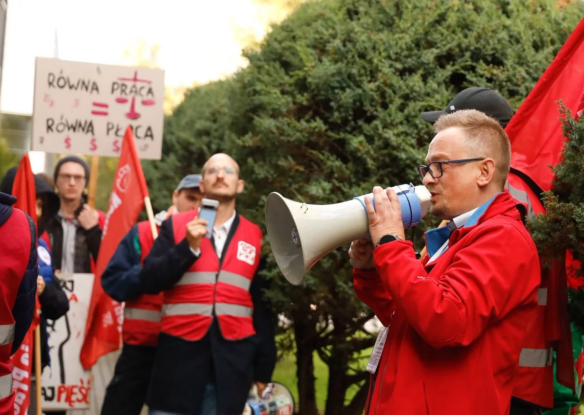 Dojdzie do paraliżu sklepów Dino? Strajk generalny w newralgicznym terminie