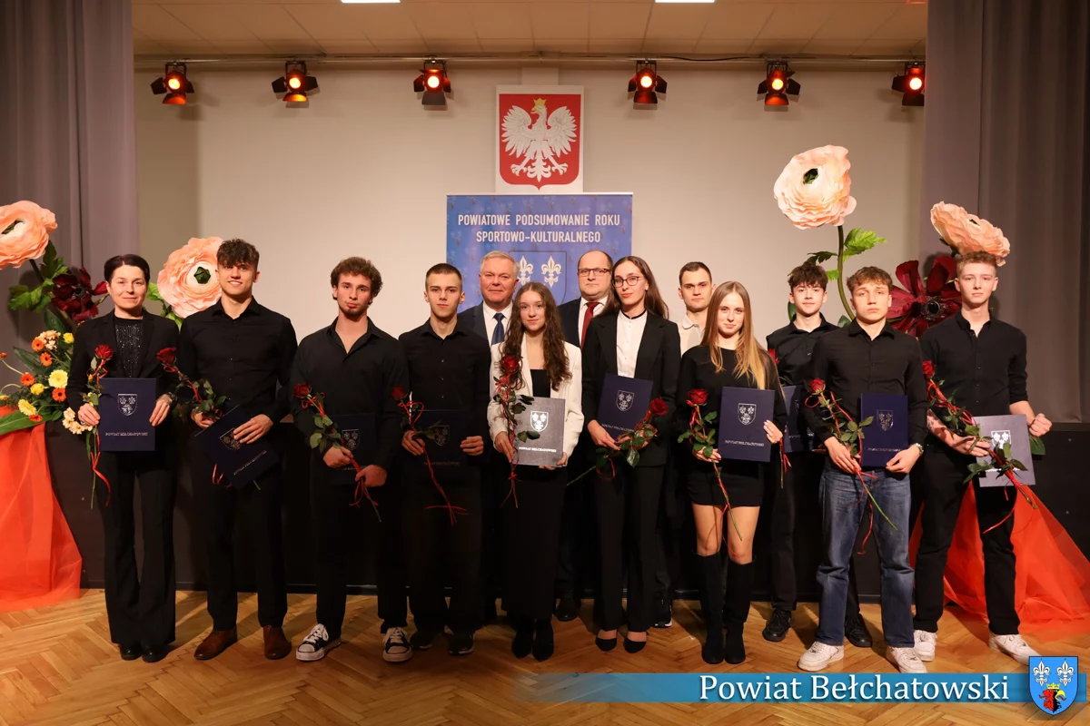 Nagrodzili artystów, sportowców i trenerów. Kto znalazł się wśród wyróżnionych? [FOTO]