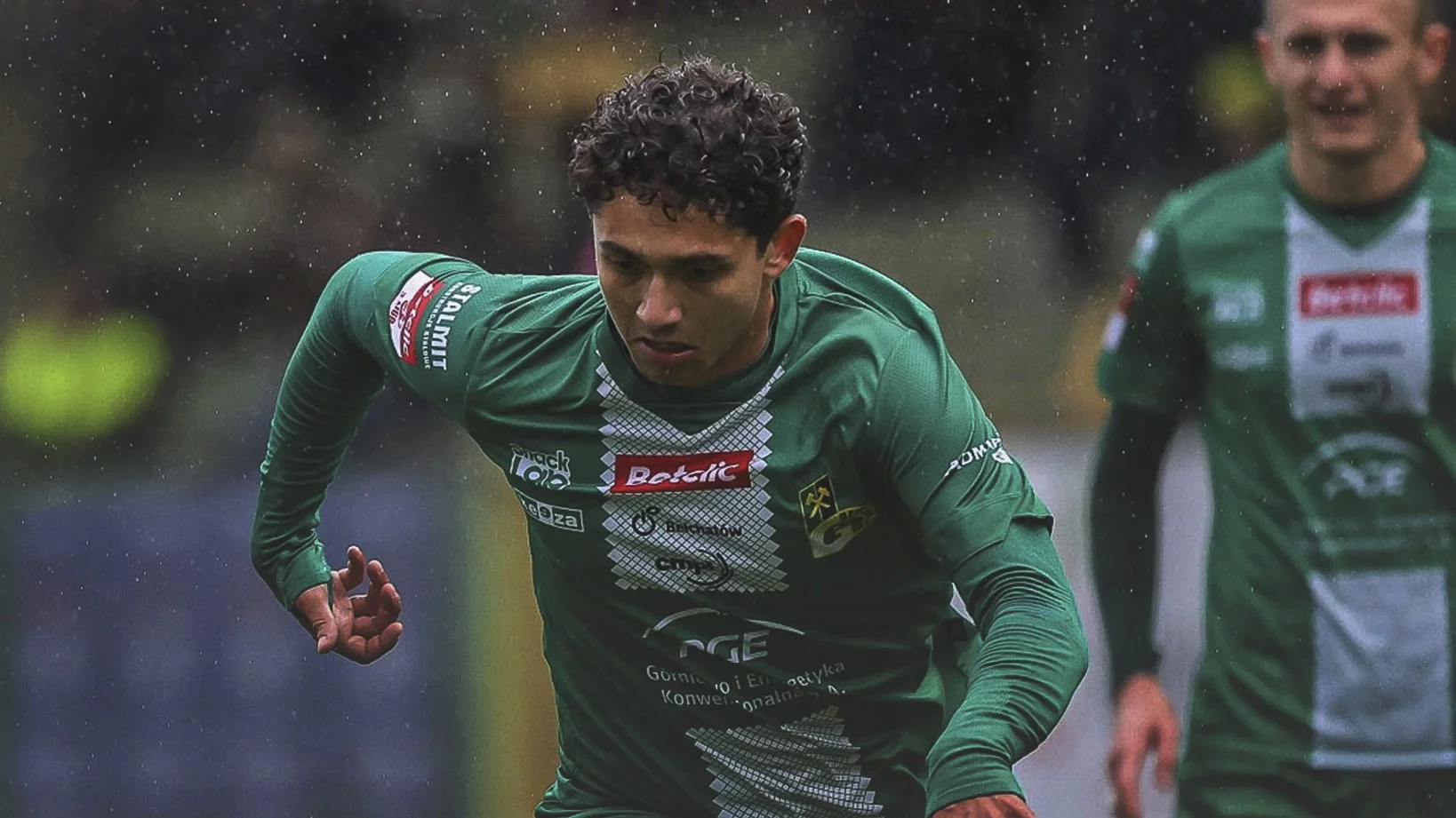 GKS Bełchatów rozstał się z kolejnymi piłkarzami!