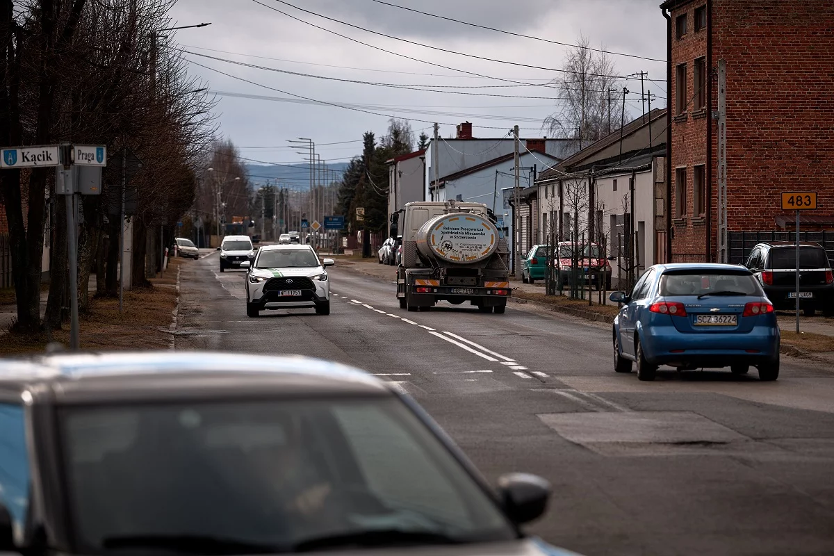 Mieszkańcy doczekają się remontu ważnego odcinka drogi. Inwestycję zrealizuje województwo łódzkie