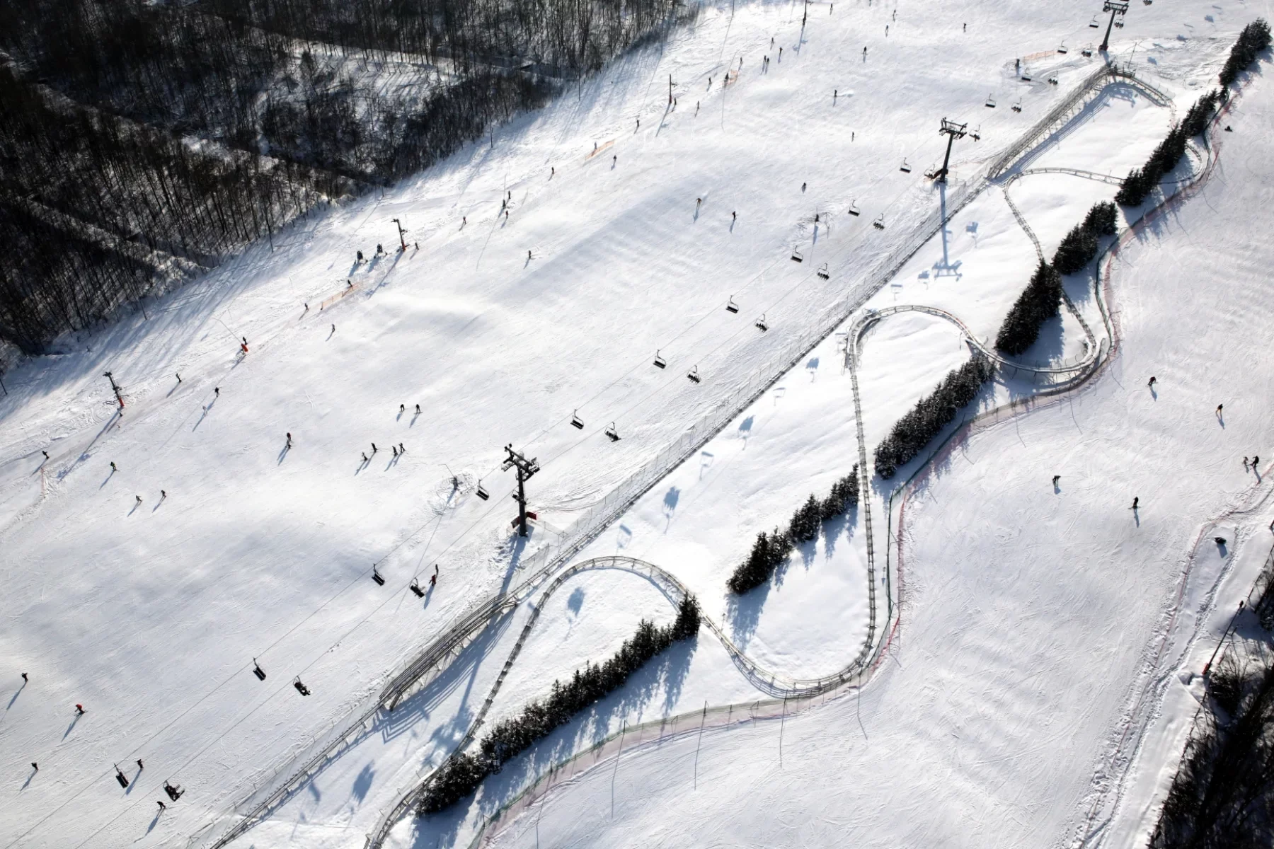 Oblężenie największej zimowej atrakcji w centrum Polski. Przyjeżdżali z Katowic, Gdańska a nawet… Świnoujścia