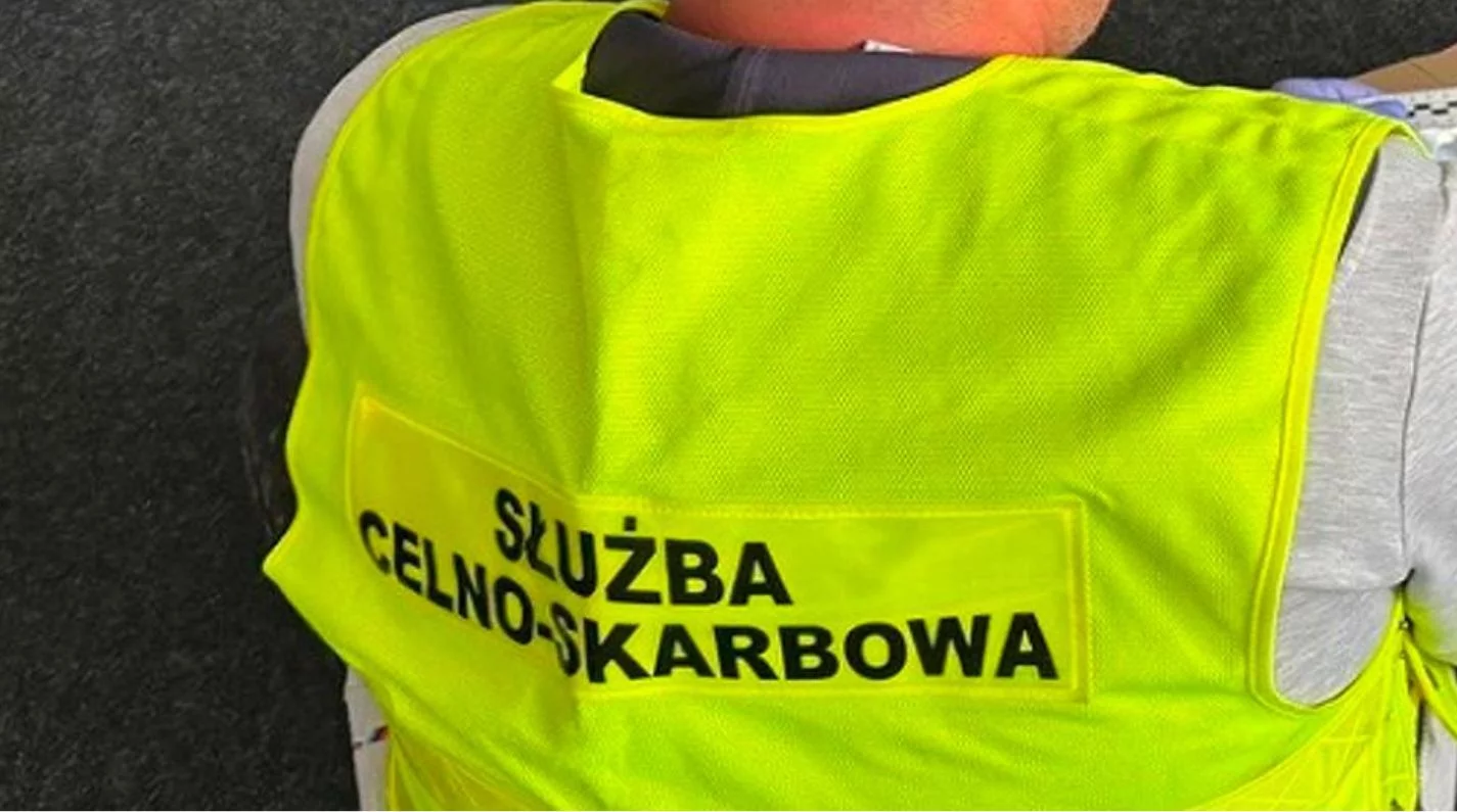 Nalot służb na galerię handlową. Znaleźli blisko 200 nielegalnych produktów