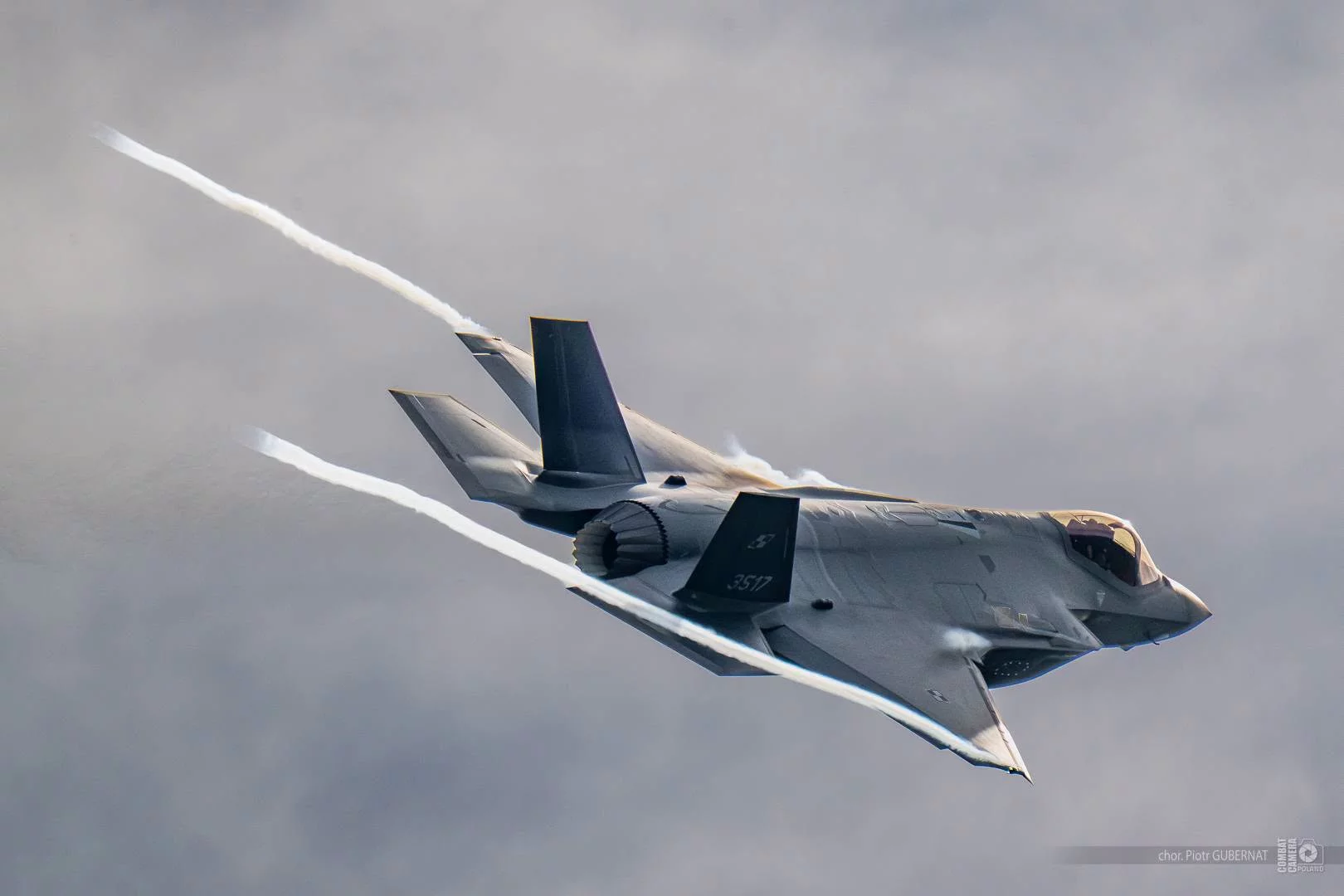 W bazie w Łasku coraz więcej F-35. Właśnie wylądował najnowszy