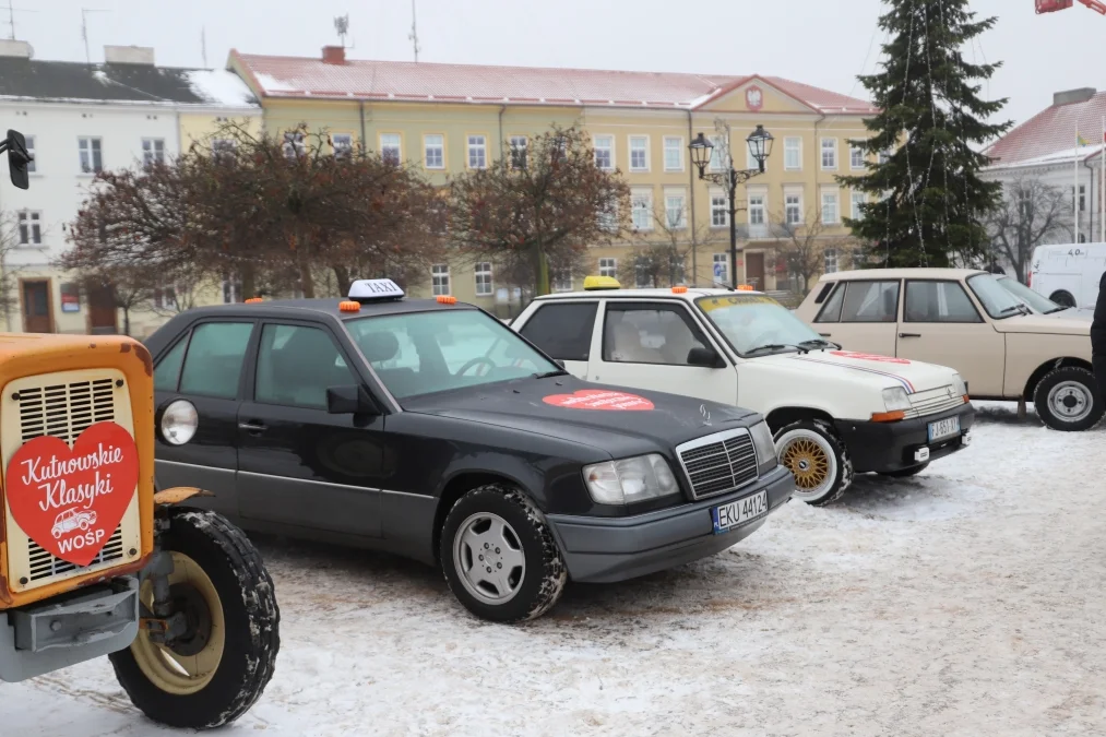 Ryk silników i wielkie serca. MotoOrkiestra napędza finał WOŚP w Kutnie (ZDJĘCIA)
