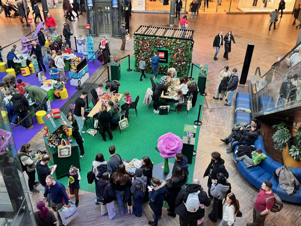 Tłumy w łódzkiej Manufakturze. Czegoś takiego dawno tu nie było!