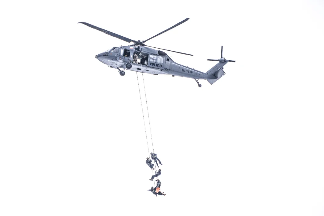 Policyjny śmigłowiec krążył nad Retkinią. Co się wydarzyło? [GALERIA]