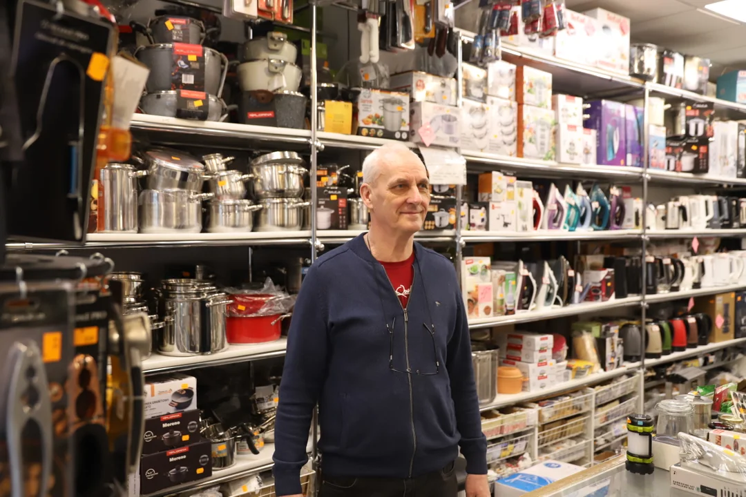 Płocczanin po 28 latach zamyka sklep. Przez prawie trzy dekady handlował w tym samym miejscu