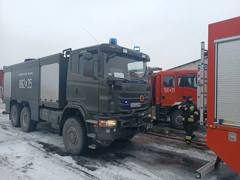 Płonący kurnik postawił na nogi całą wieś. Dym było widać z daleka