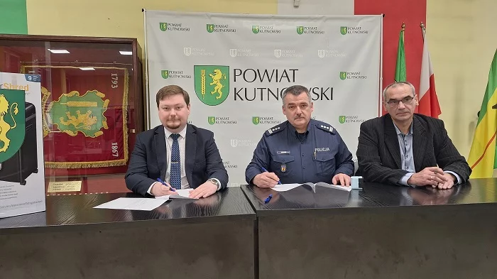 Nowy sprzęt dla kutnowskiej policji. Powiat wspiera służby mundurowe