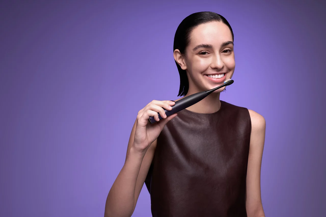 Dlaczego tradycyjne mycie zębów to za mało? Szczoteczki soniczne jako skuteczna profilaktyka próchnicy