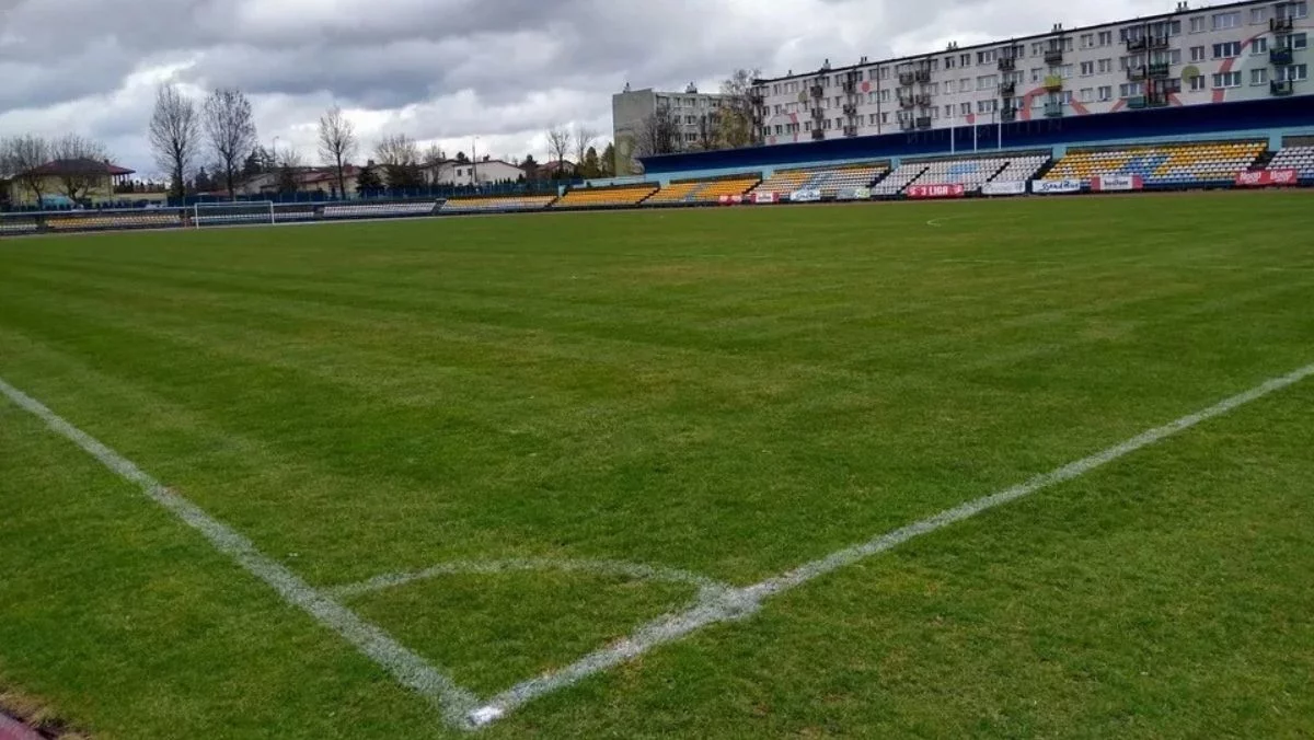 KS Kutno wysoko przegrał z liderem. RKS Radomsko bezlitosny