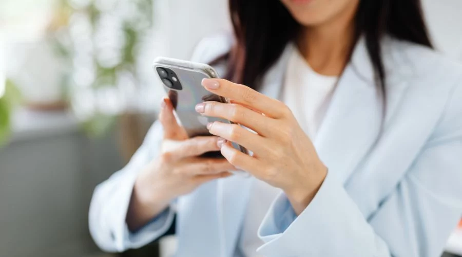 Dzwoni spam, a ty odrzucasz? W ten sposób szkodzisz sam sobie. Zareaguj inaczej, będziesz miał spokój