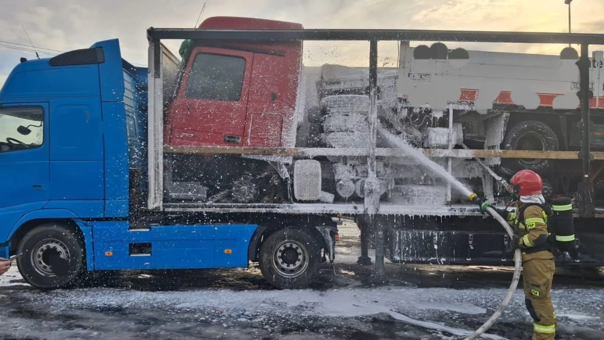 Groźnie na stacji paliw. Doszło do pożaru