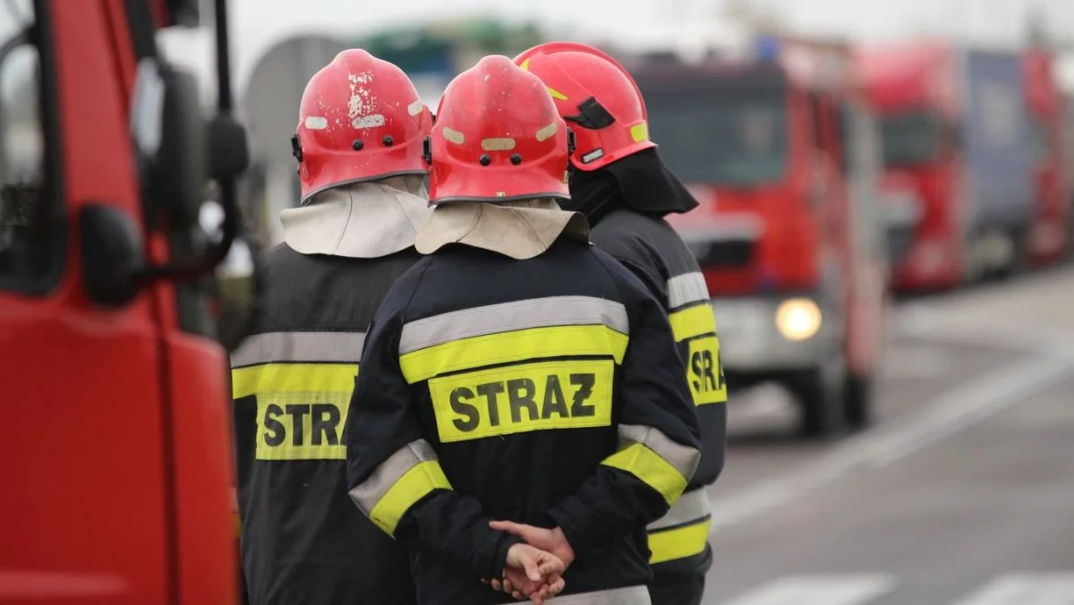 Zablokowana droga krajowa. Służby apelują do kierowców
