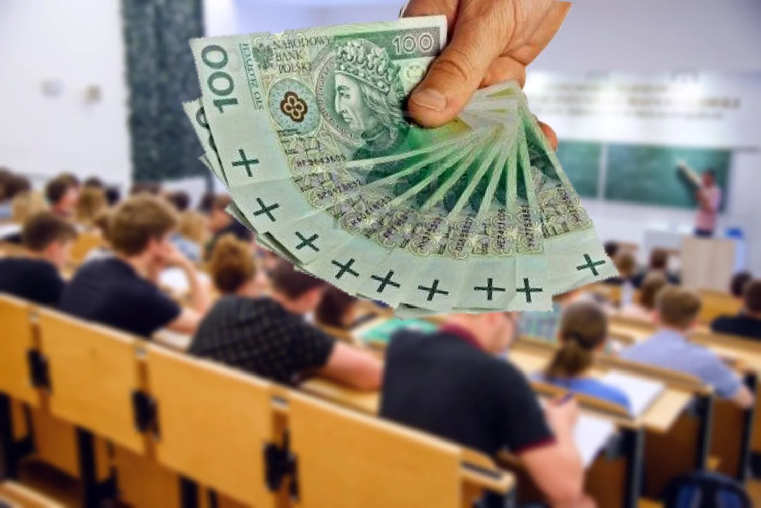 Ile zarabiają absolwenci łódzkich uczelni? Daleko im do polskiej czołówki