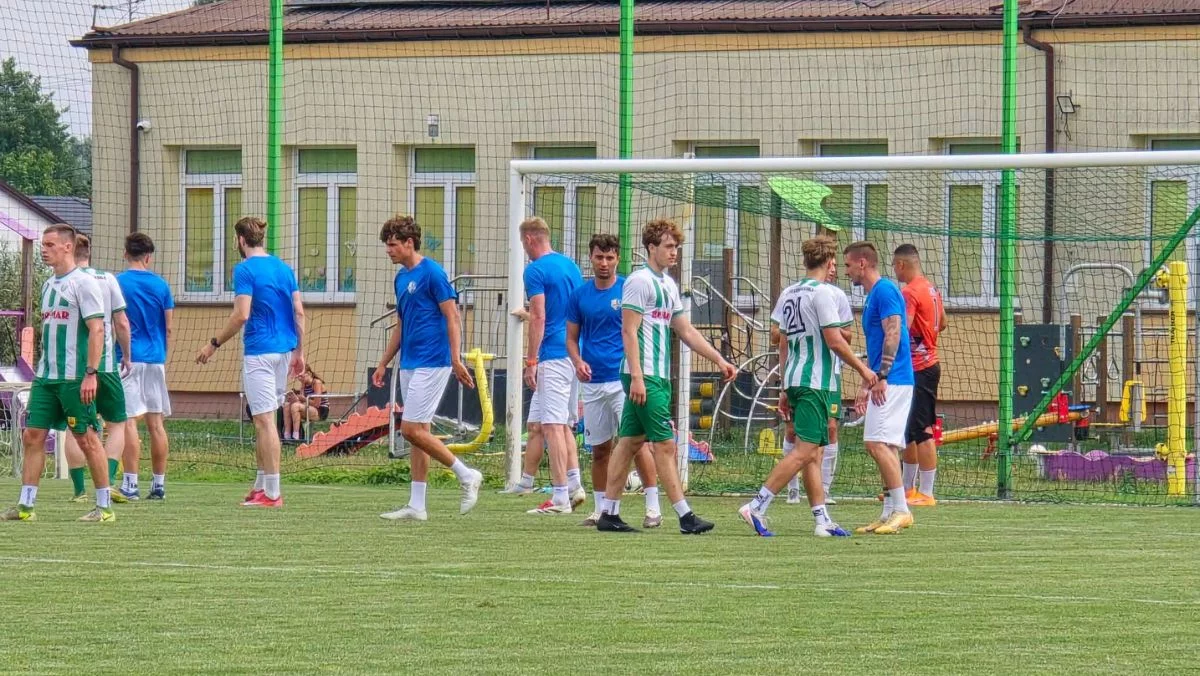 KS Kutno sprawdza formę przed sezonem. Za piłkarzami pierwsze sparingi, zapowiedzieli kolejne mecze