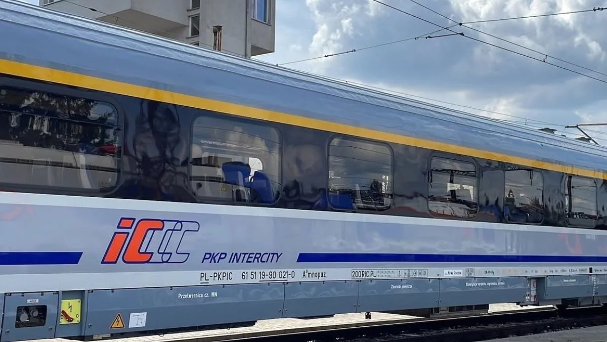 PKP Intercity oferuje pracę. Nie wymagają doświadczenia, zapewniają umowę o pracę i liczne benefity