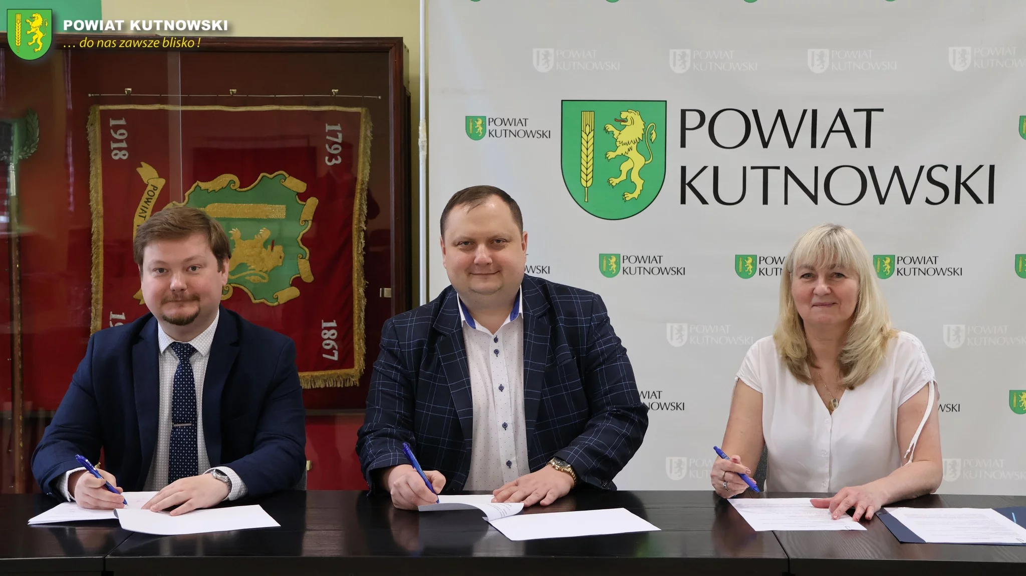 Kutnowski OIOM zyska nowoczesne urządzenie do dezynfekcji. Podpisano umowę