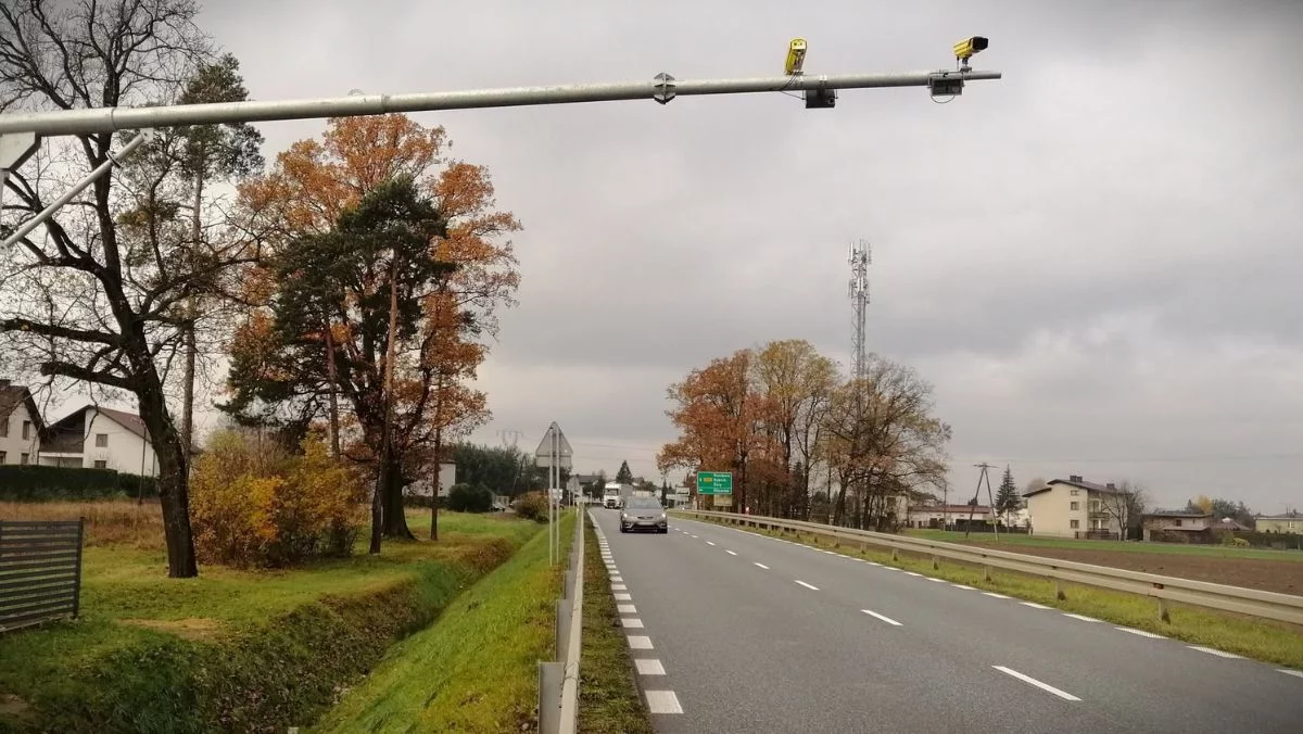 Kierowcy muszą uważać. W Polsce ruszyły nowe fotoradary i odcinkowe pomiary prędkości