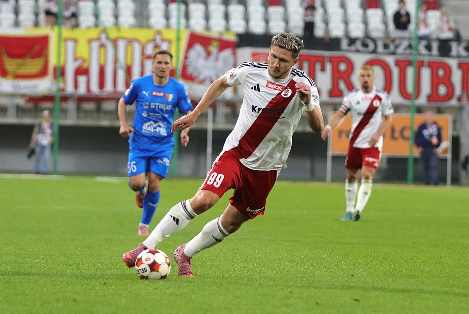 Gol nowego w debiucie dał tylko remis ŁKS-owi. Wyjazdowa niemoc w Siedlcach trwa