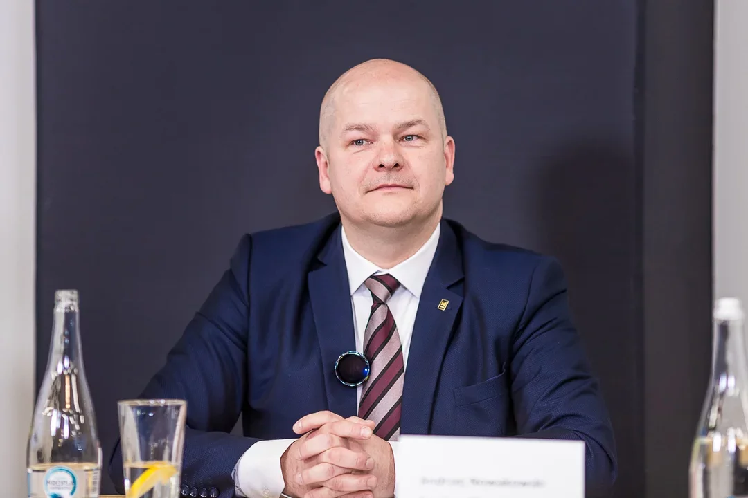 Cztery nieruchomości, akcje PKO i kredyt we frankach. Oto majątek prezydenta Andrzeja Nowakowskiego [OŚWIADCZENIE MAJĄTKOWE]
