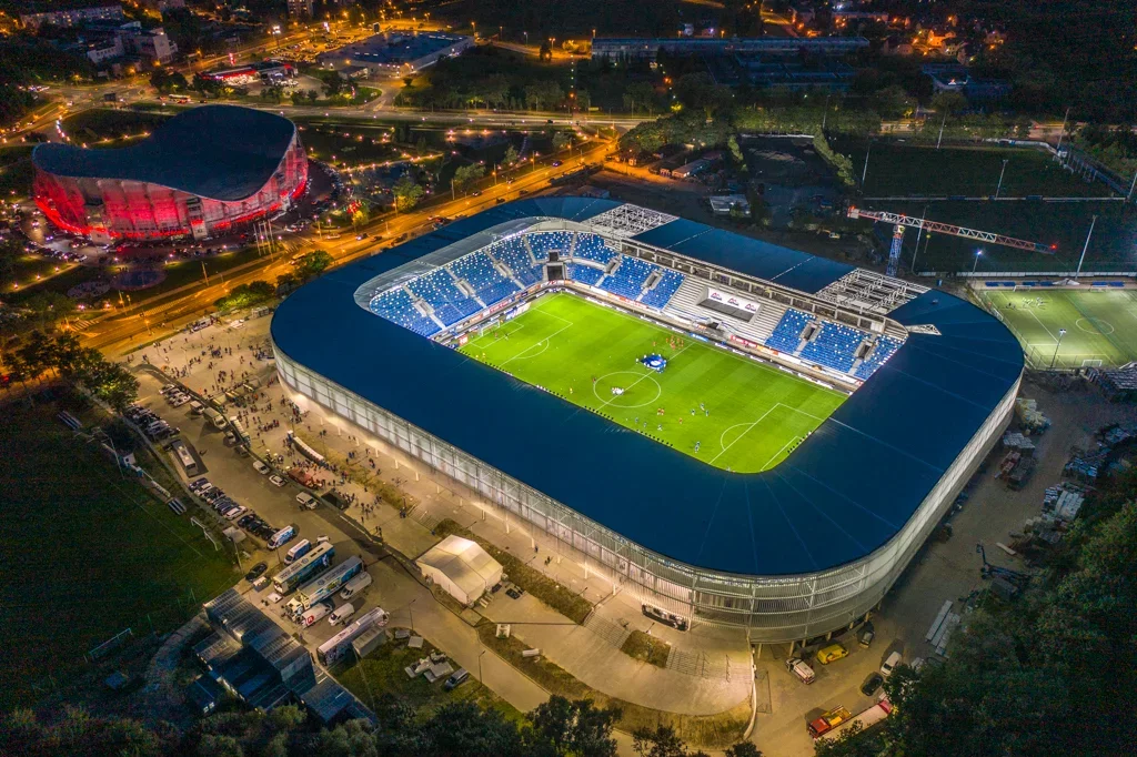 Rok 2025 w Płocku. Sportowe emocje sięgnęły zenitu, ale końcówka jednak smutna [KOMENTARZ]