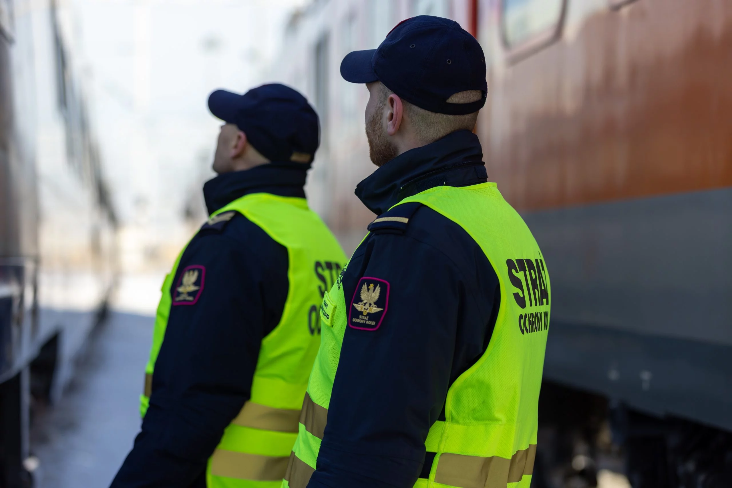 Rekrutują w całej Polsce. Możesz zarobić choćby 20 tys. zł brutto