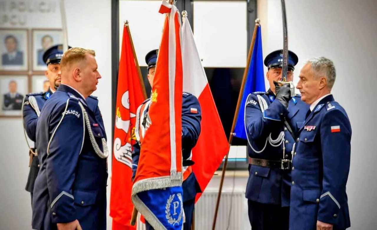 Ważna zmiana. Komendant Policji odchodzi po 35 latach