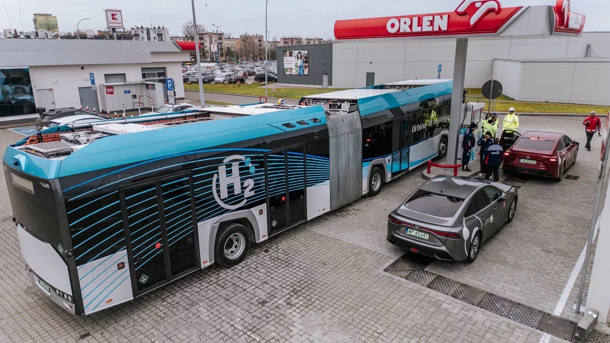 Płock czeka na autobusy wodorowe, ale kupi też "elektryki". Ponad 87 mln zł dofinansowania z Unii