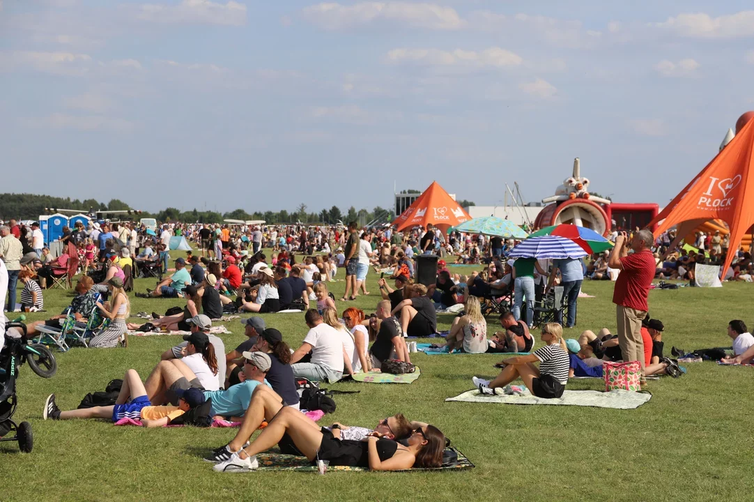 Kolejna impreza na lotnisku w Płocku już za kilka dni! Najpierw pomogą zbudować maszynę