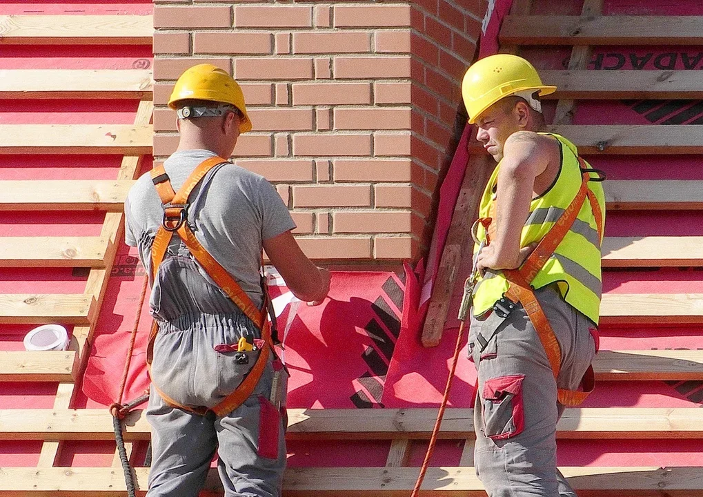 Przedstawiciele tych zawodów nie będą się martwić o pracę w Płocku. Oto prognoza na 2026 r.