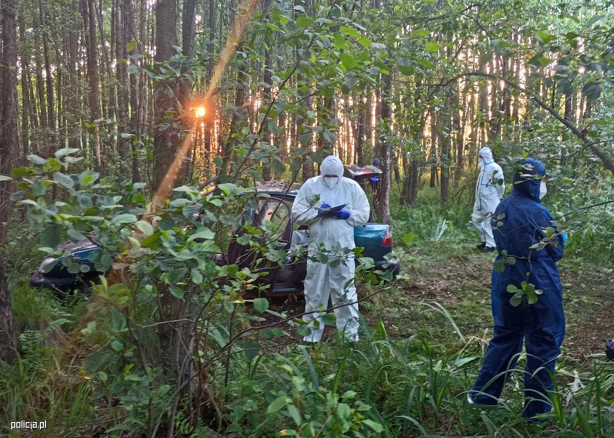 Podwójne zabójstwo pod Sierpcem. Ciała w bagnie i samochodzie. Akt oskarżenia gotowy