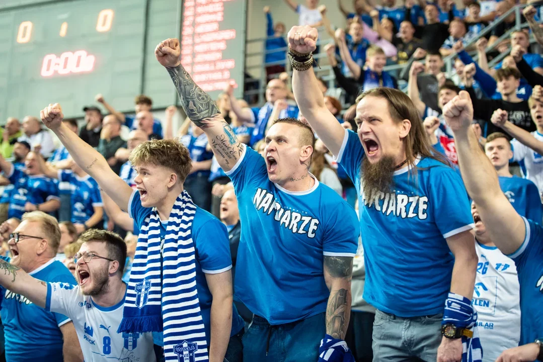 Nafciarze zdecydowanie lepsi w derbach Mazowsza. Mitja razy osiem